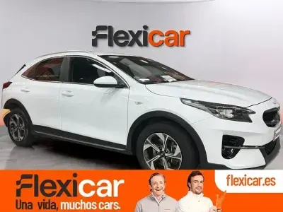 Usado Kia XCeed 120 CV (88 kW) 2021 Negro SUV