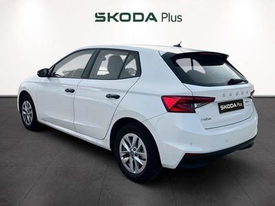 Blanco Usado 2025 Skoda Fabia Essence | 17.990 € (Precio justo)