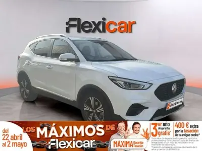 Begagnad MG ZS Comfort 106 HK (77 kW) 2023 Vit SUV