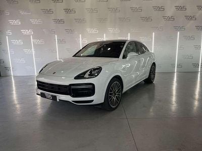 Blanco Usado 2021 Porsche Cayenne Turbo S SUV | 97.000 €