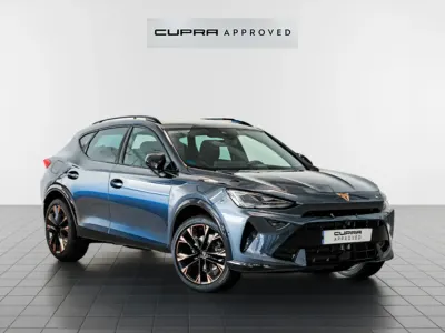Usado Cupra Formentor 204 CV (150 kW) 2024 Gris SUV