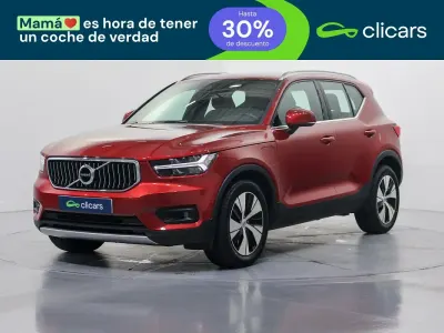 Begagnad Volvo XC40 Business Edition 262 HK (192 kW) 2020 Röd SUV