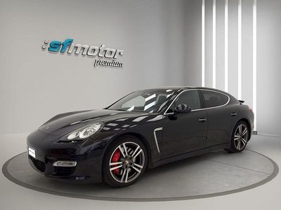 Usado Porsche Panamera Turbo 500 CV (367 kW) 2010 Negro metalizado Berlina