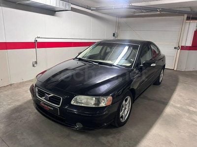 Usado Volvo S60 Momentum 185 CV (136 kW) 2007 Negro Berlina