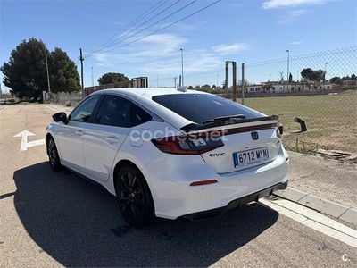 Usado Honda Civic Elegance 184 CV (135 kW) 2025 Blanco Berlina