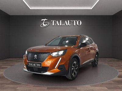 Usado Peugeot 2008 Allure 110 CV (80 kW) 2022 Naranja SUV