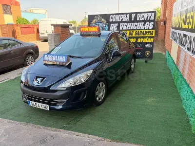 Usado Peugeot 308 120 CV (88 kW) 2009 Azul Berlina