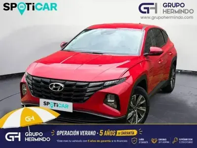 Usado Hyundai Tucson 115 CV (84 kW) 2023 Rojo SUV