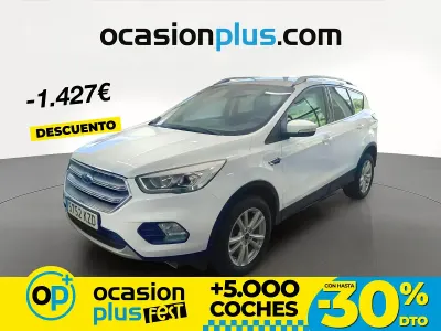 Usado Ford Kuga Trend+ 120 CV (88 kW) 2019 Blanco SUV