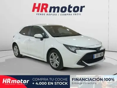 Usado Toyota Corolla Sport 141 CV (103 kW) 2023 Blanco Utilitario
