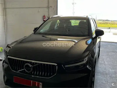Usado Volvo XC40 Inscription 150 CV (110 kW) 2018 Verde SUV