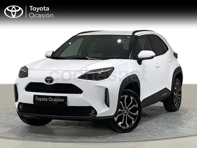 Usado Toyota Yaris Cross Active 130 CV (95 kW) 2025 Blanco SUV