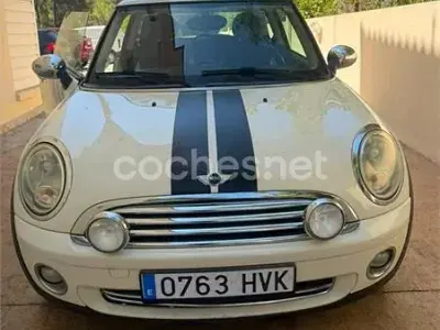 Usado Mini ONE 90 CV (66 kW) 2008 Beige Utilitario
