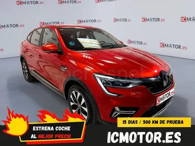 Usado Renault Arkana Intens 140 CV (102 kW) 2021 Granate SUV