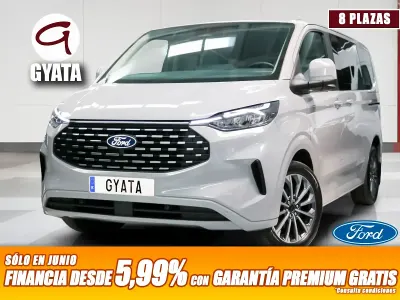 Usado Ford Tourneo Titanium X 170 CV (125 kW) 2025 Gris Monovolumen