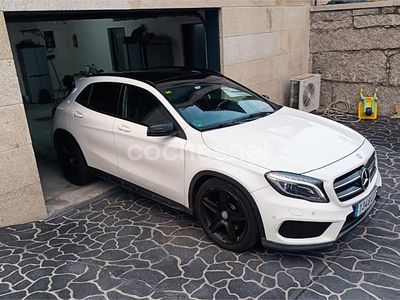Mercedes GLA220