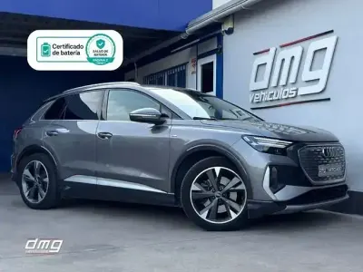 Usado Audi Q4 e-tron S-Line 219 kW (299 CV) 2022 Gris SUV