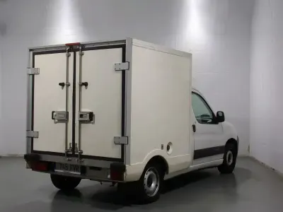 Käytetty Citroën Berlingo 122 HP (89 kW) 2007 Valkoinen Tila-auto