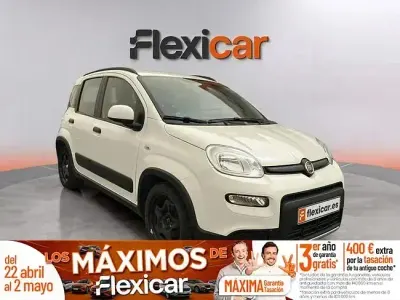 Używany Fiat Panda City Life 70 KM (51 kW) 2023 Biały Hatchback