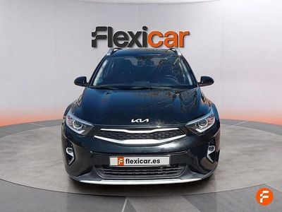 Usado Kia Stonic 100 CV (73 kW) 2022 Negro SUV