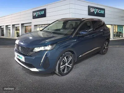 Usado Peugeot 3008 Allure 225 CV (165 kW) 2021 Azul SUV