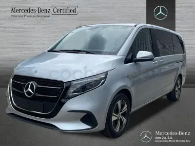 Usado Mercedes V250 Style 190 CV (139 kW) 2025 Gris / plata Monovolumen