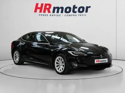 Usado Tesla Model S 386 kW (525 CV) 2018 Negro Utilitario