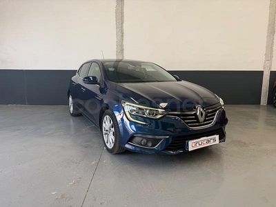 Usado Renault Mégane IV LIMITED 115 CV (84 kW) 2019 Azul Berlina