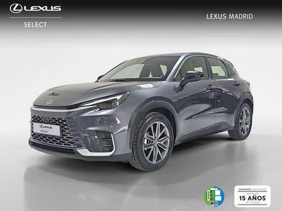 Usado Lexus LBX 136 CV (100 kW) 2025 Gris SUV