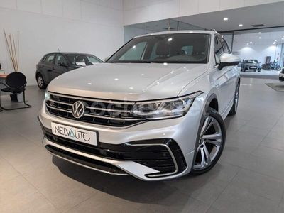 Usado VW Tiguan R-line 150 CV (110 kW) 2021 Gris / plata SUV