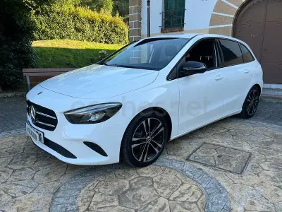 Usado Mercedes B180 136 CV (100 kW) 2020 Blanco Monovolumen