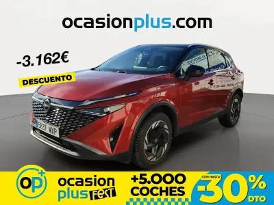 Usado Nissan Qashqai N-Connecta 140 CV (102 kW) 2025 Rojo SUV