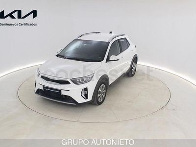 Blanco Usado 2024 Kia Stonic SUV | 19.759 € (Precio justo)