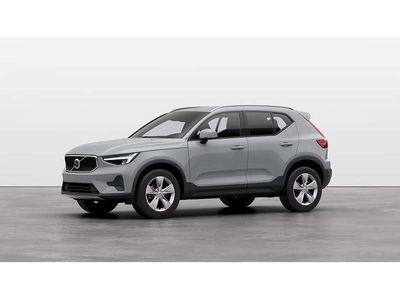 Gris Nuevo 2025 Volvo XC40 Core SUV | 37.900 € (Precio justo)