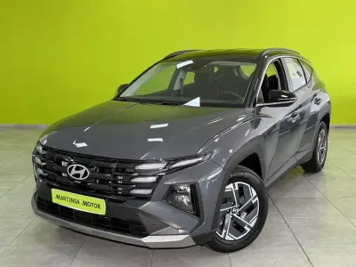 Usado Hyundai Tucson 160 HP (117 kW) 2025 Cinzento SUV
