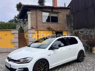 Usado VW Golf VII GTI 245 CV (180 kW) 2018 Blanco Berlina