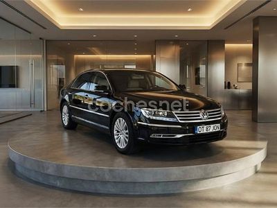 Usado VW Phaeton 240 CV (176 kW) 2011 Negro Berlina