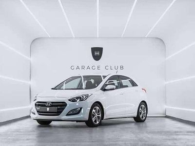Blanco Usado 2015 Hyundai i30 Utilitario | 8099 € (Super precio)
