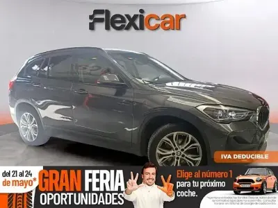 Käytetty BMW X1 136 HP (100 kW) 2021 Sininen Katumaasturi