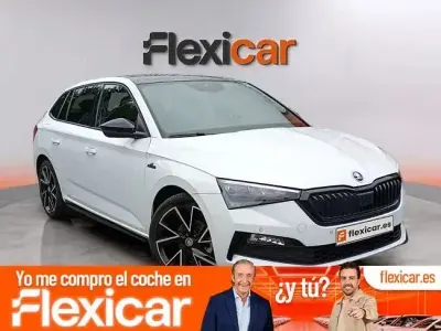 Usado Skoda Scala Monte Carlo 150 CV (110 kW) 2023 Blanco Utilitario
