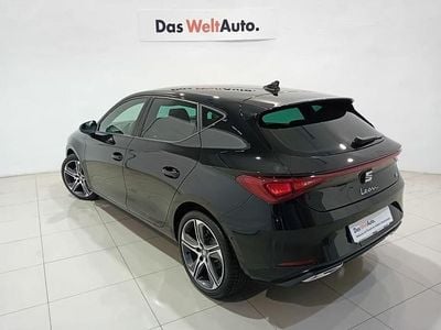 Usado Seat Leon FR 204 CV (150 kW) 2025 Negro Berlina