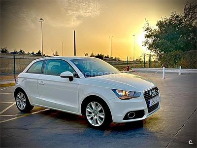 Blanco Usado 2012 Audi A1 Ambition Utilitario | 12.500 € (Un poco caro)