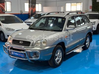 Gris / plata Usado 2004 Hyundai Santa Fe Comfort SUV | 5299 €
