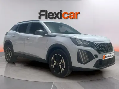 Usado Peugeot 2008 Allure 101 CV (74 kW) 2025 Blanco SUV