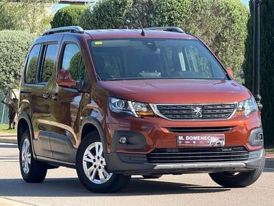 Usado Peugeot Rifter Allure 131 CV (96 kW) 2019 Marrón Monovolumen