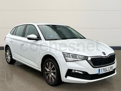 Usado Skoda 110 R Ambition 110 CV (80 kW) 2021 Blanco Berlina