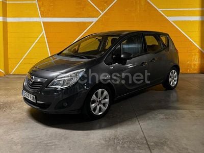 Gris / plata Usado 2011 Opel Meriva Enjoy Monovolumen | 5899 € (Buen precio)