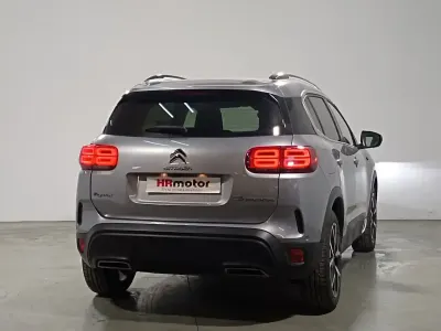 Usado Citroën C5 Aircross Shine 225 CV (165 kW) 2020 Gris SUV