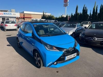 Azul metalico Usado 2017 Toyota Aygo Utilitario | 13.900 € (Caro)