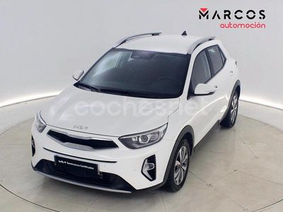 Blanco Usado 2024 Kia Stonic SUV | 20.100 € (Precio justo)